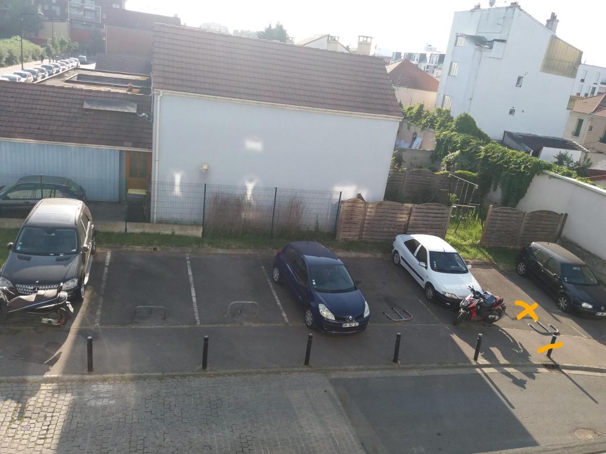 Chez Daniel, Un 2 Pieces Proche De Paris Stade De France โอแบวีลีเย ภายนอก รูปภาพ